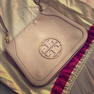Tory Burch leather shoulder bag